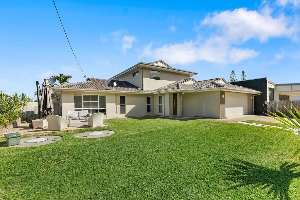 Bayside Bliss! Villa Beachmere Exterior photo